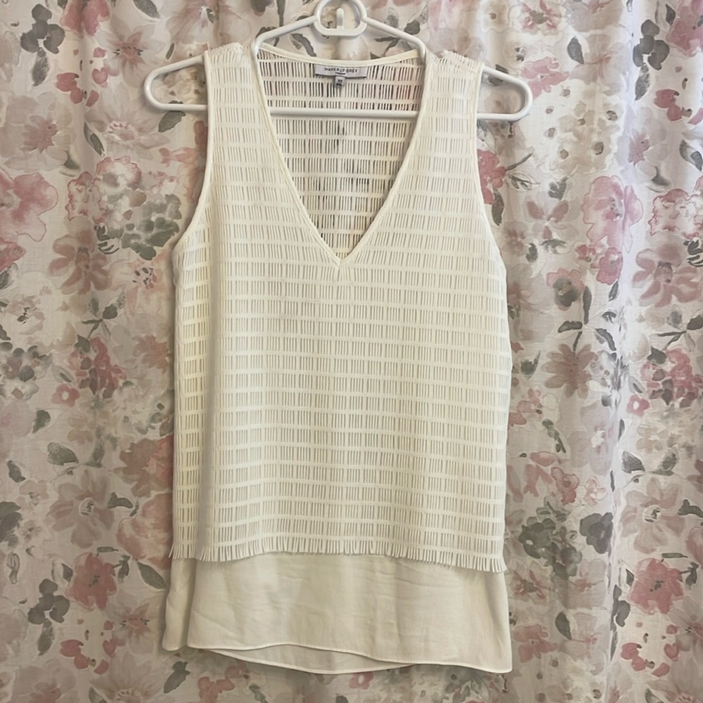 Waverly Grey V Neck Tank Top - Size XS - White